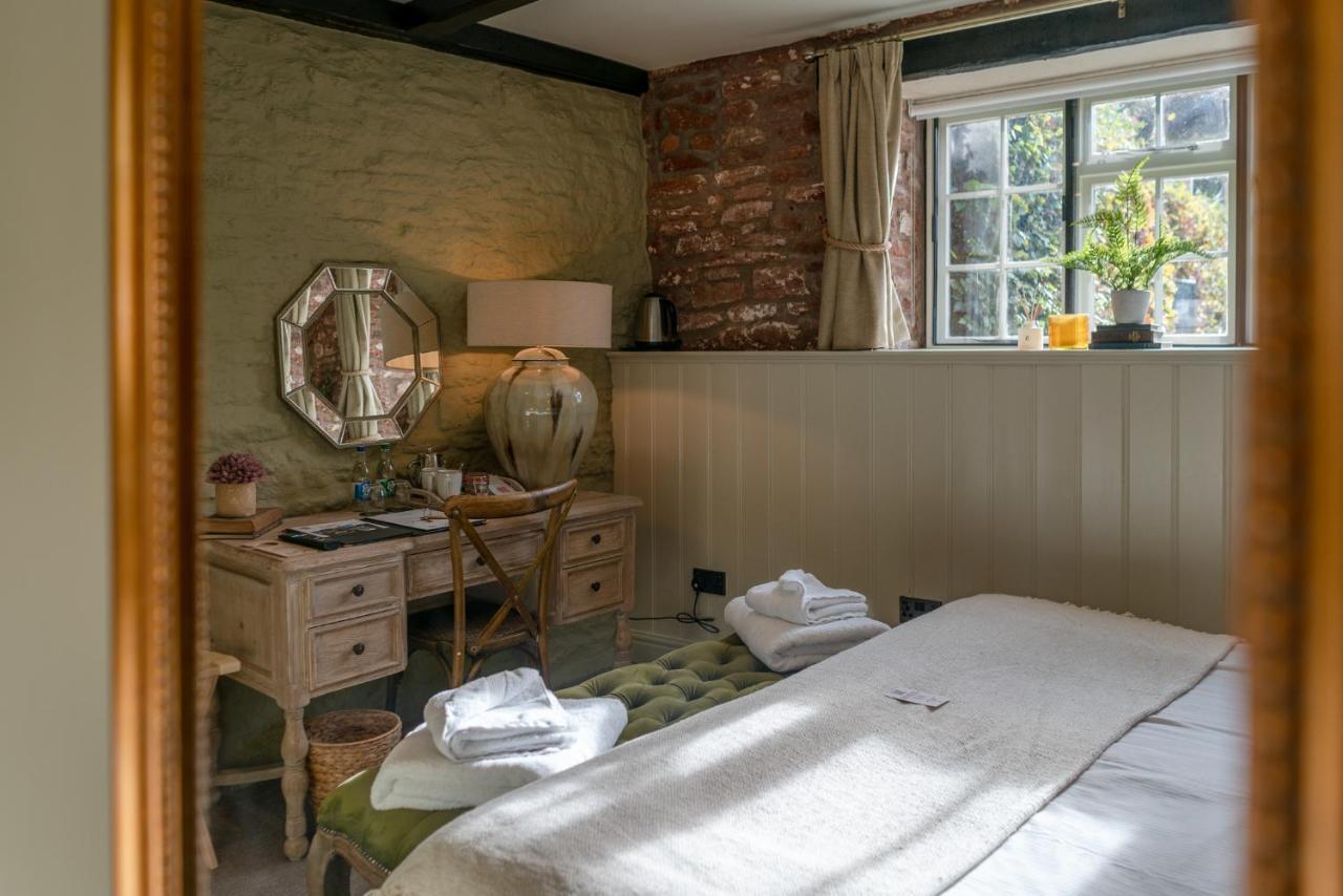 Hotel The Ring 'O' Bells Compton Martin Zewnętrze zdjęcie